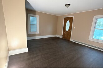 211 Old Rte 22 in Wassaic, NY - Building Photo - Building Photo