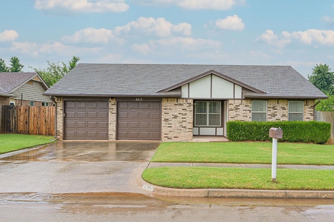 property at 663 W Perry Dr