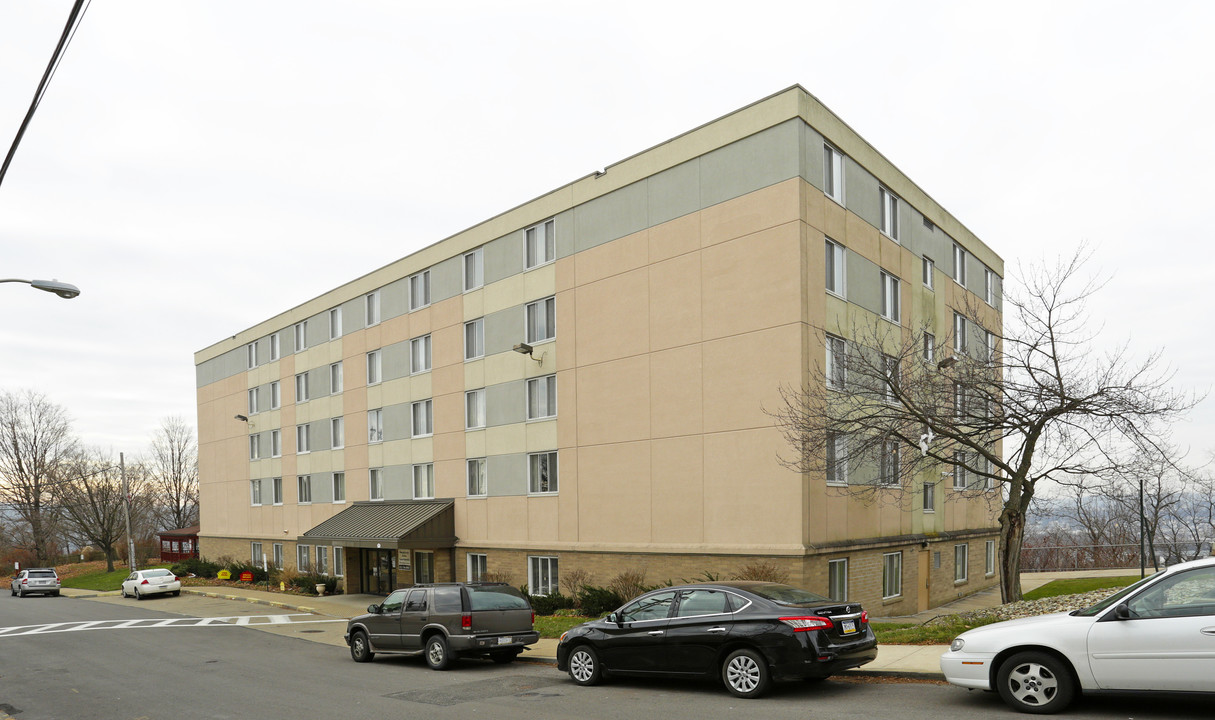 Sheptytsky Arms Apartments in Pittsburgh, PA - Building Photo