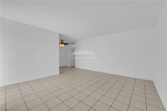 1308 N 22nd St in Las Vegas, NV - Building Photo - Building Photo