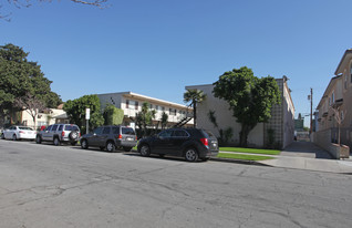 244 W Tujunga Ave Apartments