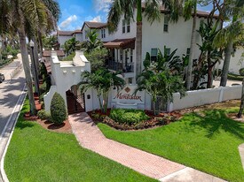 11967 SW 26th Ct in Miramar, FL - Building Photo