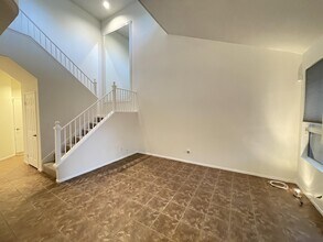 3606 Ruette De Ville in San Diego, CA - Building Photo - Building Photo