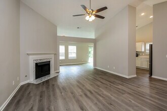 267 Rockingham Dr in Loganville, GA - Building Photo - Building Photo