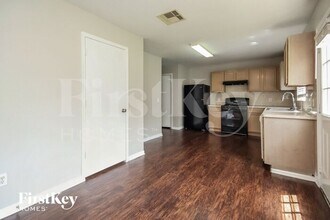 1110 Magnolia Bloom Trail in Houston, TX - Building Photo - Building Photo