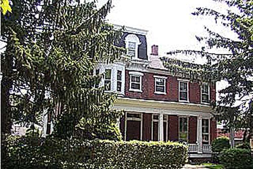 60-62 N Franklin St in Pottstown, PA - Foto de edificio