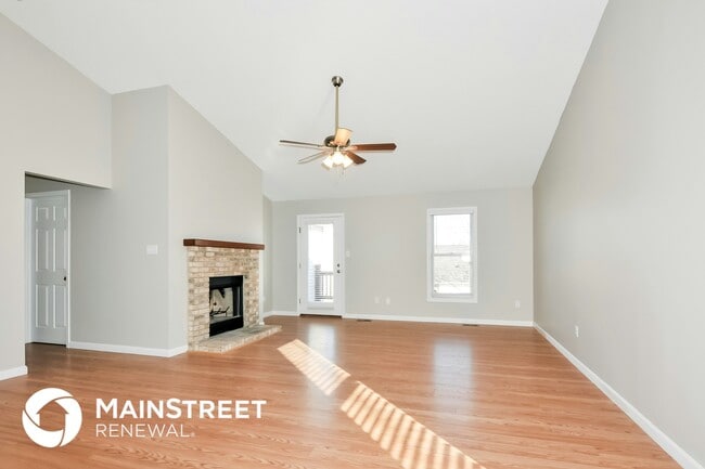 85 Gregory Ct in Wentzville, MO - Building Photo - Building Photo