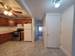 320 Jefferson Ave in Washington, PA - Building Photo - Building Photo