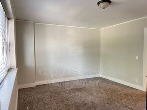 3302 Burt St in Omaha, NE - Building Photo - Building Photo