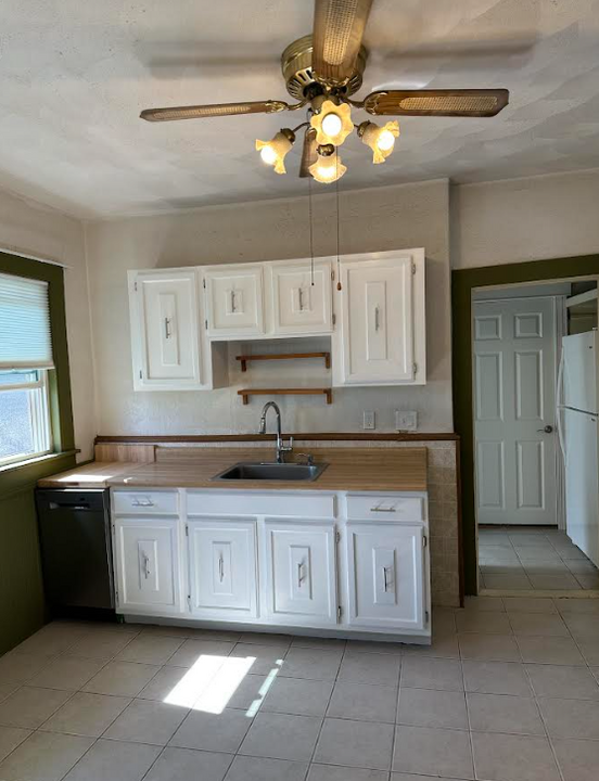 55 Victoria St, Unit 1 in Somerville, MA - Building Photo