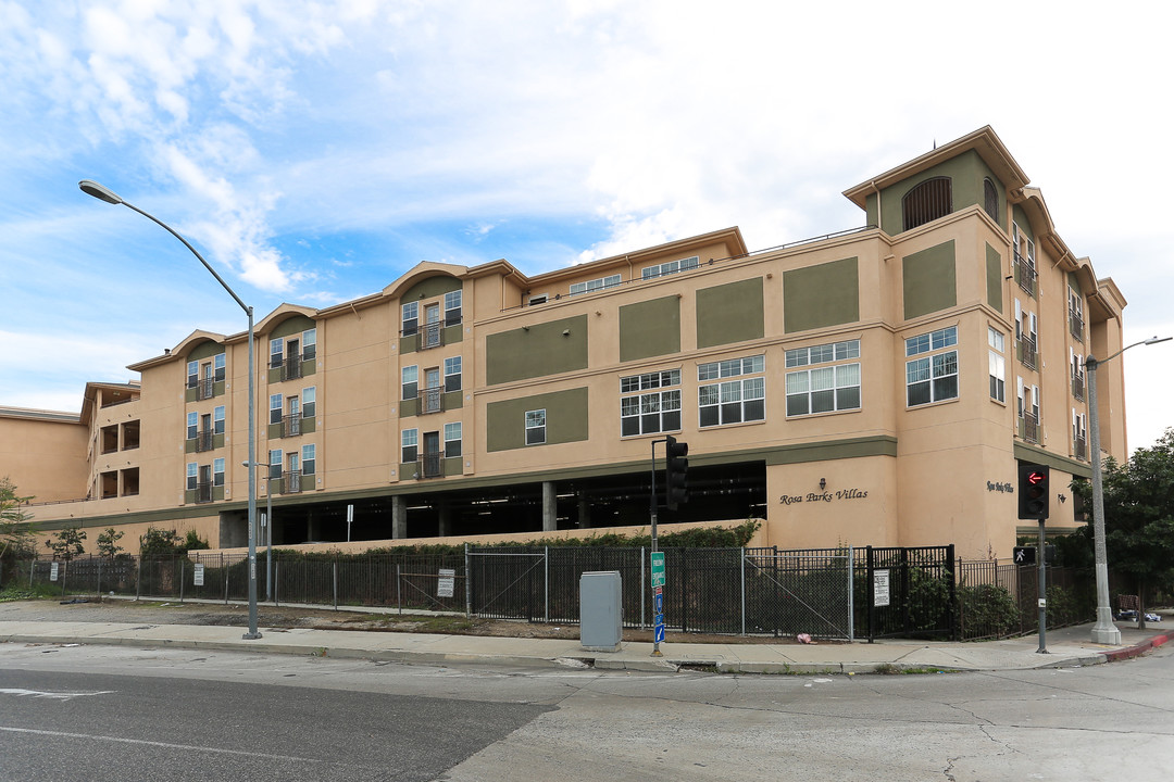 Rosa Park Villas in Los Angeles, CA - Building Photo