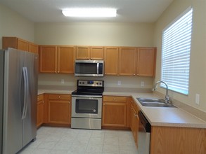 1226 Loretto Cir in Odessa, FL - Building Photo - Building Photo