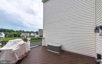 15417 Papillon Pl in Woodbridge, VA - Building Photo