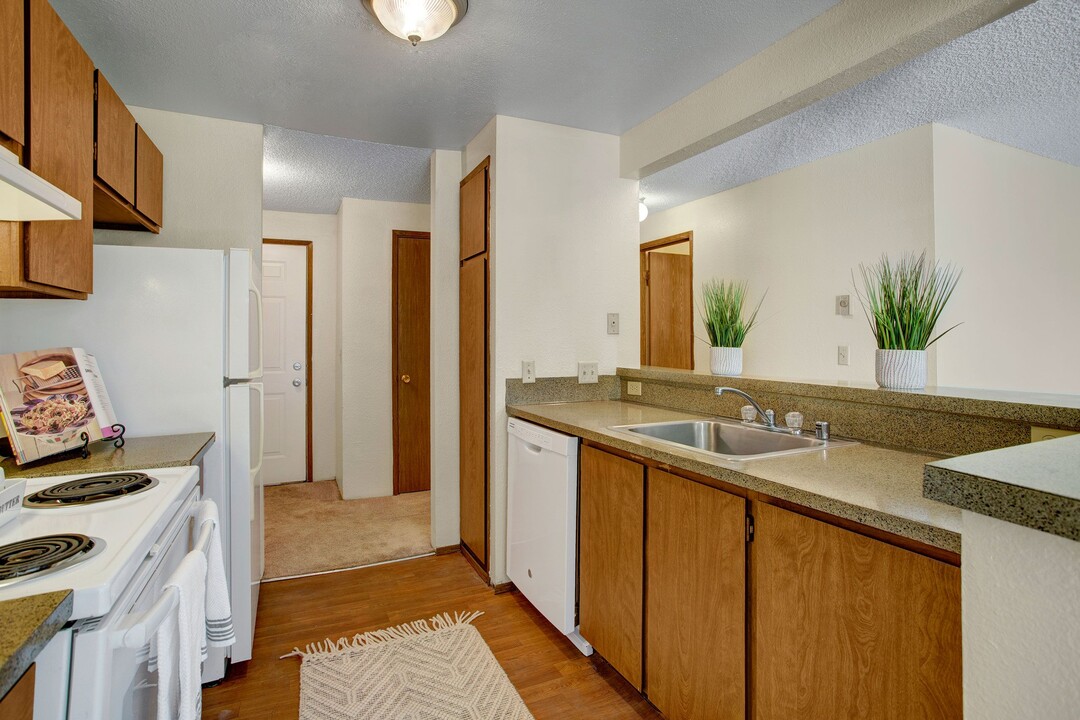 Soundview in Federal Way, WA - Building Photo
