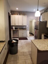 1705 W Montgomery Ave in Philadelphia, PA - Building Photo - Building Photo