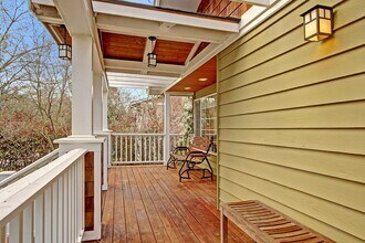 3826 NE 120th St in Seattle, WA - Building Photo - Building Photo