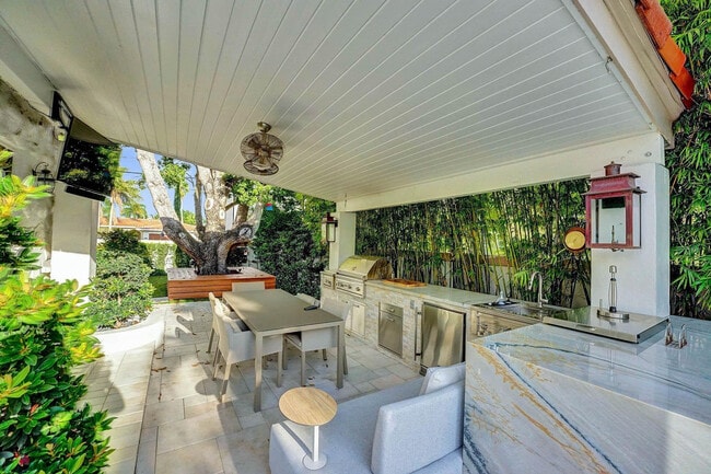 614 Poinciana Dr in Fort Lauderdale, FL - Building Photo - Building Photo