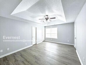 8637 Thomas Ln in Riverdale, GA - Building Photo - Building Photo