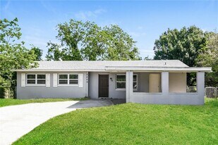 2409 Straker Ct in Orlando, FL - Building Photo