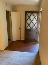 3314 81st St, Unit B in Lubbock, TX - Building Photo - Building Photo