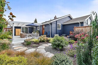 5717 N 18th St in Tacoma, WA - Building Photo - Building Photo