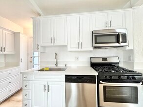 2601 14th St in Santa Monica, CA - Foto de edificio - Building Photo