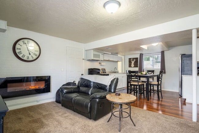 1212 E 8280 S-Unit -ID1249828P in Sandy, UT - Building Photo - Building Photo