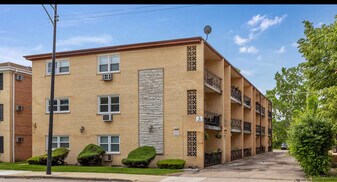 6464 N Northwest Hwy, Unit E3 in Chicago, IL - Building Photo