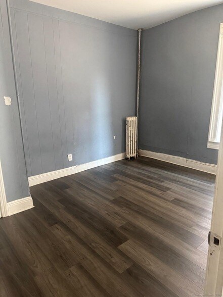 146 George St, Unit 2 in Bridgeport, CT - Building Photo