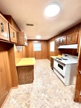 732 Crest Dr in Jonesboro, AR - Building Photo - Building Photo