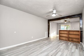 5809 Arthington Ave in Houston, TX - Foto de edificio - Building Photo