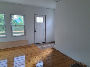 2335 Milligan Ave in Pittsburgh, PA - Building Photo - Building Photo