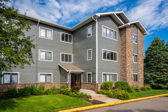 France 98 in Bloomington, MN - Foto de edificio - Building Photo