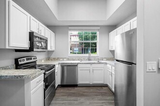 Delray Bay Apartments in Delray Beach, FL - Building Photo - Building Photo