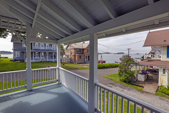 18 Prospect Hill Rd in Branford, CT - Building Photo - Building Photo