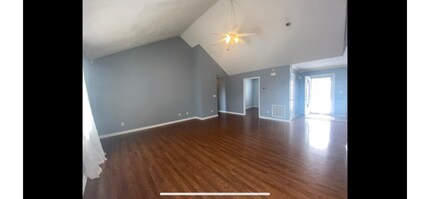 931 Hidden Loop Dr in Somerset, KY - Building Photo - Building Photo