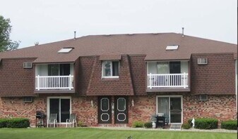 Woodside in Depew, NY - Building Photo