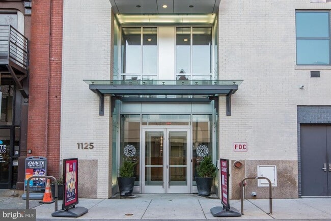 property at 1125 Sansom St