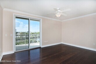 7 Indian River Ave in Titusville, FL - Foto de edificio - Building Photo