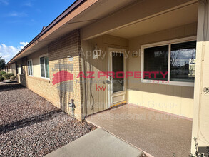 13402 Countryside Dr in Sun City, AZ - Building Photo - Building Photo