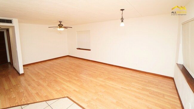 1652 Spring Garden Ct in Holly Hill, FL - Building Photo - Building Photo