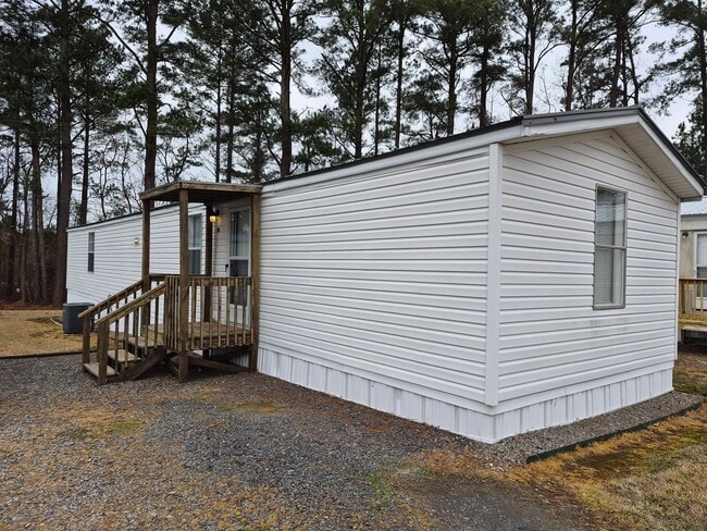 property at 40 Craft Ln