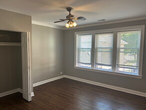 2037 N Kildare Ave in Chicago, IL - Building Photo - Building Photo