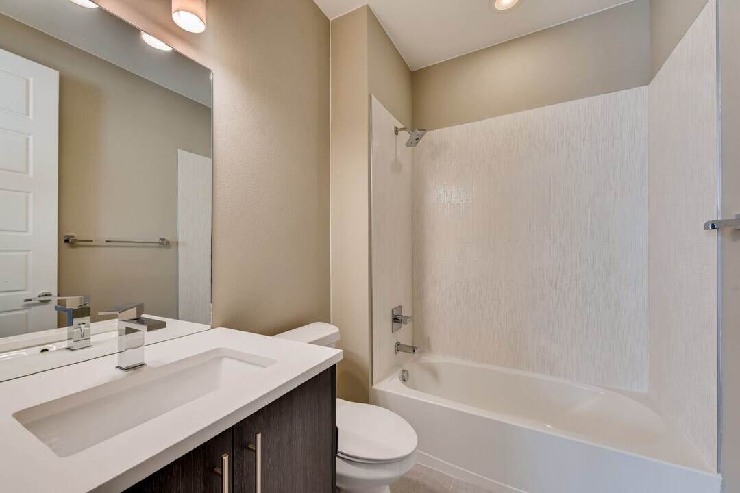 5151 E 28th Ave in Denver, CO - Building Photo