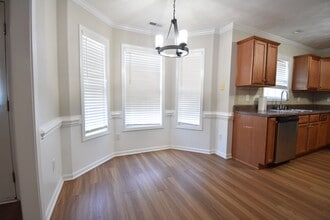 5609 Thackeray Dr in Fayetteville, NC - Building Photo - Building Photo