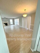 5330 Durham Ridge Ct in Lilburn, GA - Foto de edificio - Building Photo