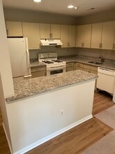 104 Diamond Dr in Newtown, PA - Building Photo - Building Photo
