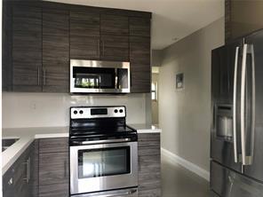 811 NW 6th Ave in Pompano Beach, FL - Building Photo