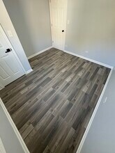 432 W 61st Pl in Chicago, IL - Building Photo - Building Photo