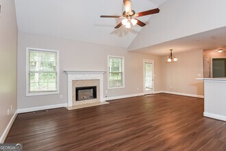 3823 Refinement Way in Douglasville, GA - Building Photo - Building Photo
